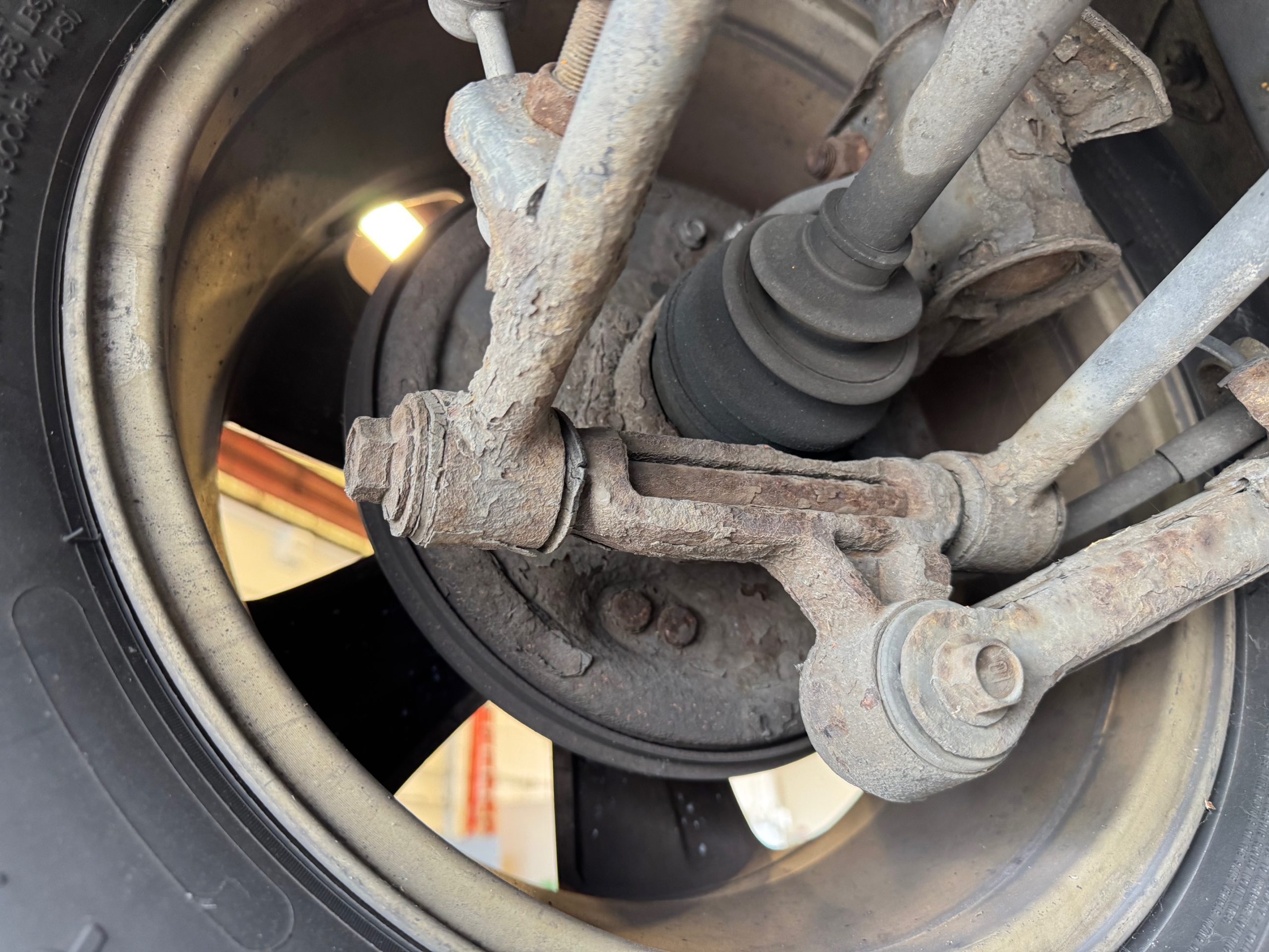 subaru forester frame rust